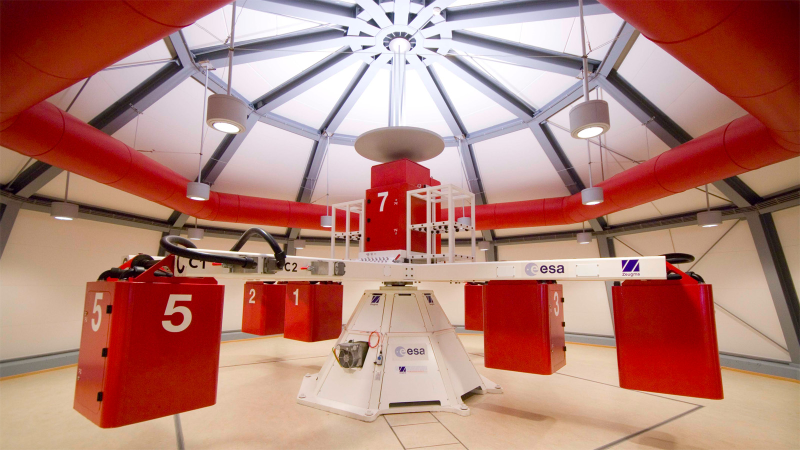 Illustration for article titled 14 Immense Scientific Instruments You Won't Believe Are Real